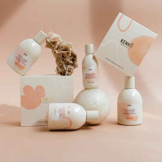 Kenkô Love Story - Cream Wash en Body Oil - Moeder