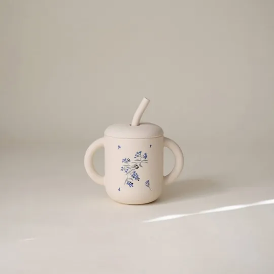 Mushie Oefenbeker Met Rietje