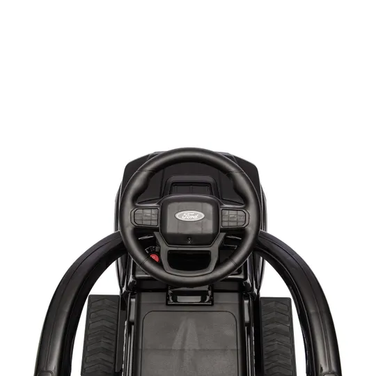 Puck Loopauto Ford F150 met Duwstang