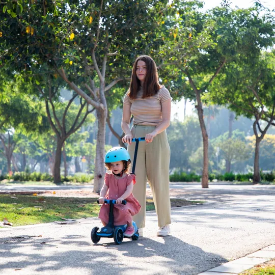 SmarTrike Xtend Scooter Ride-On