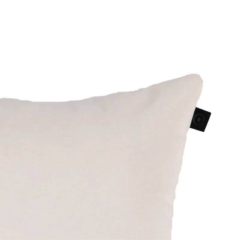 Overseas Velours Button Kussen
