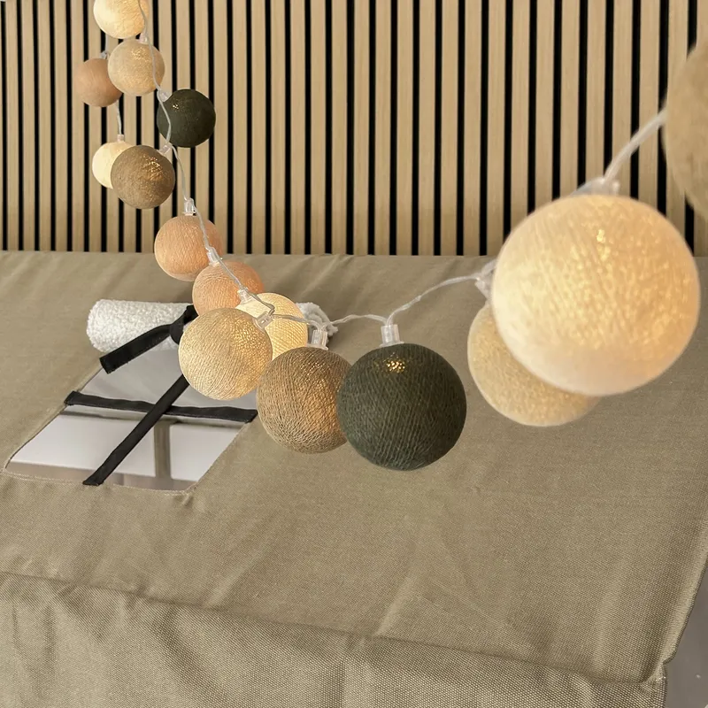 LIFETIME Lichtslinger - Cotton Ball Lights