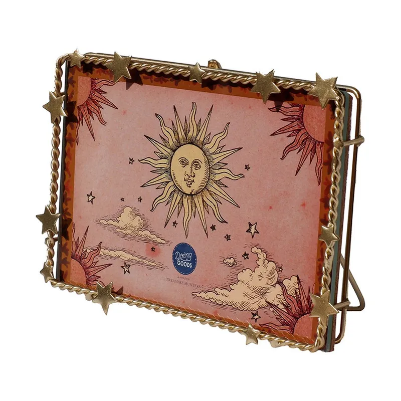 Doing Goods Stacie Star Frame Large - Gold Matt